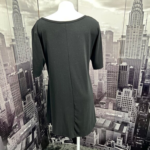 LuLaRoe Black Tunic Tee – Size L - Picture 3 of 5